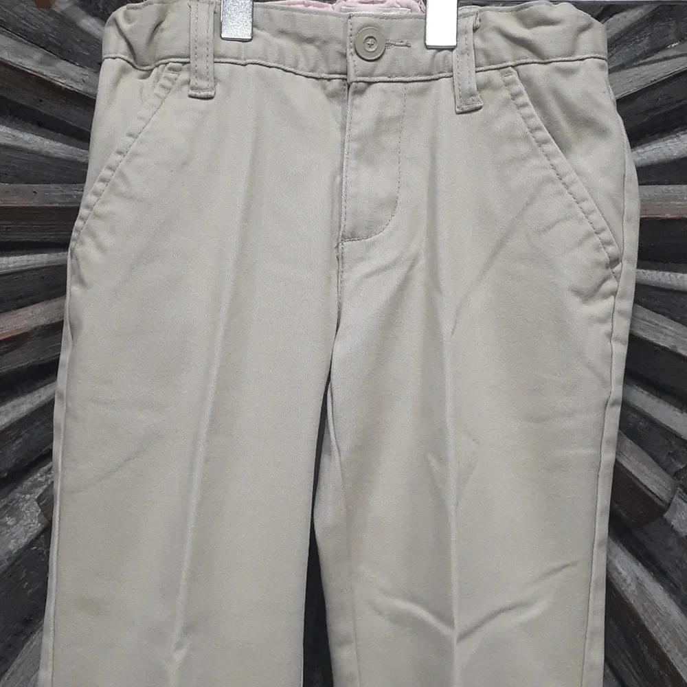 Cat & Jack Girls Khaki Pants - Picture 2 of 6